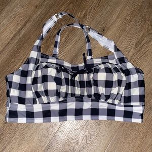 Torrid retro chic swim top❤️❤️